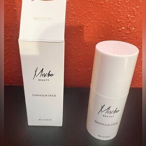 Mischo beauty medium contour stick. New.
